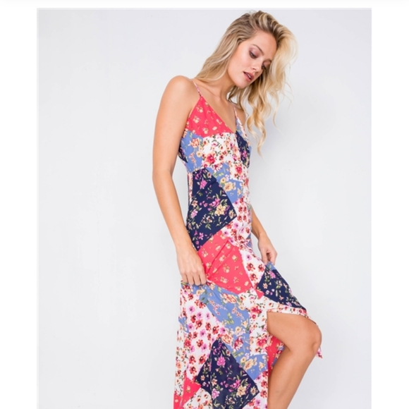 Gilli Multi Floral Patchwork Slit V-Neck Dress - Picture 2 of 7